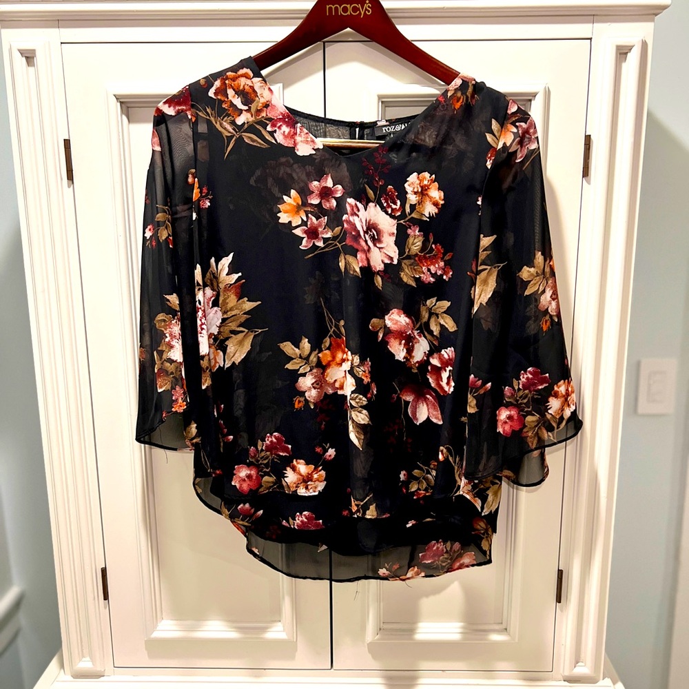 Roz & Ali Women’s Black Floral Blouse 3/4 Length‎ Sleeves Size S NWOT